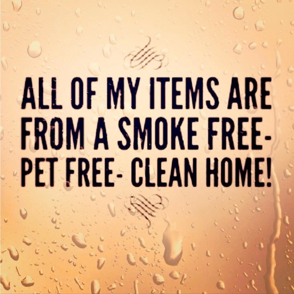 Kat • Posh Ambassador II and Posh Buyer 😎 "Like" to Bookmark my Closet - Picture 4 of 15